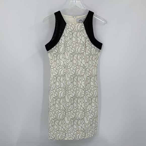 Belle Badgley Mischka Sadie white lace shift sheath dress black mesh new 6 - Picture 1 of 4